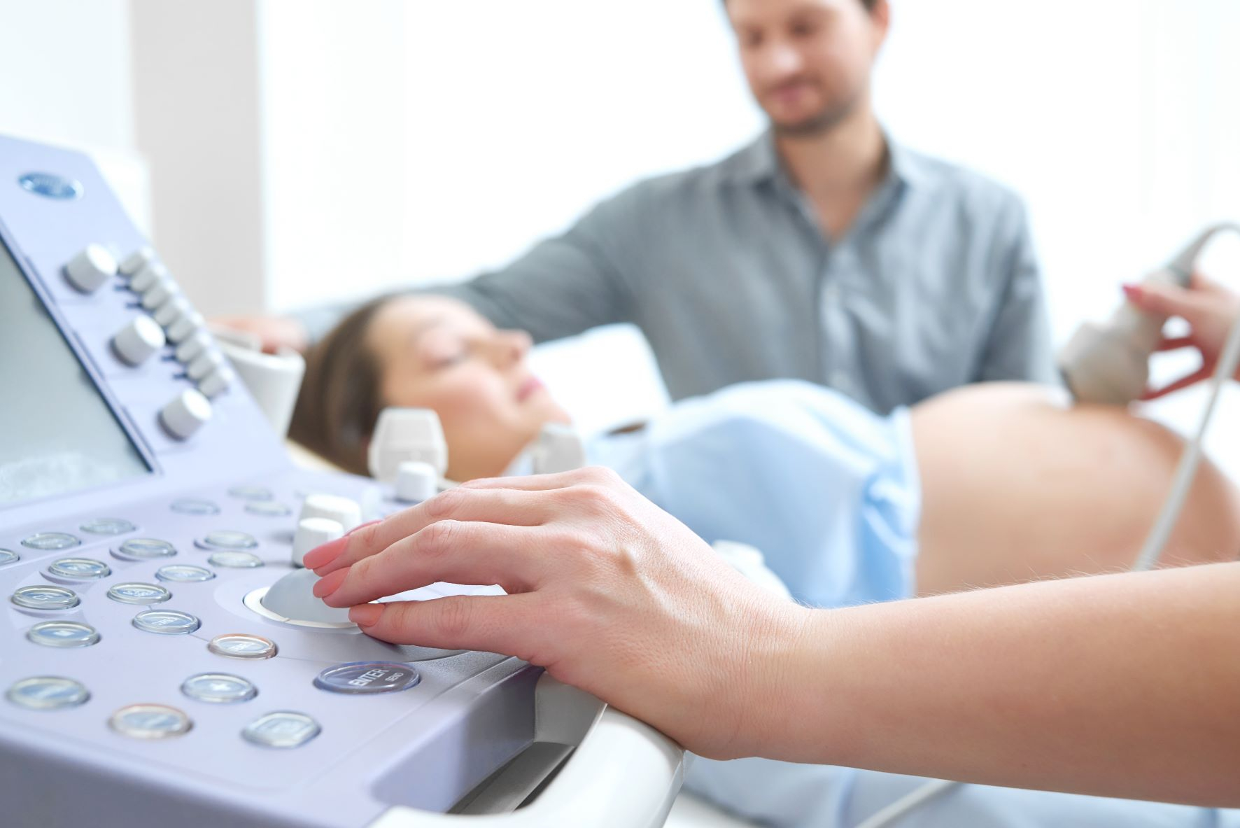 Prenatal ultrasound: useful information for pregnant women